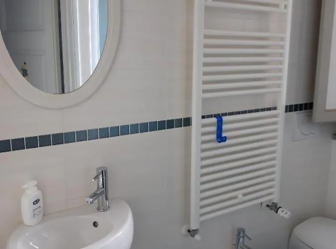 Lupo Azzurro סיינה